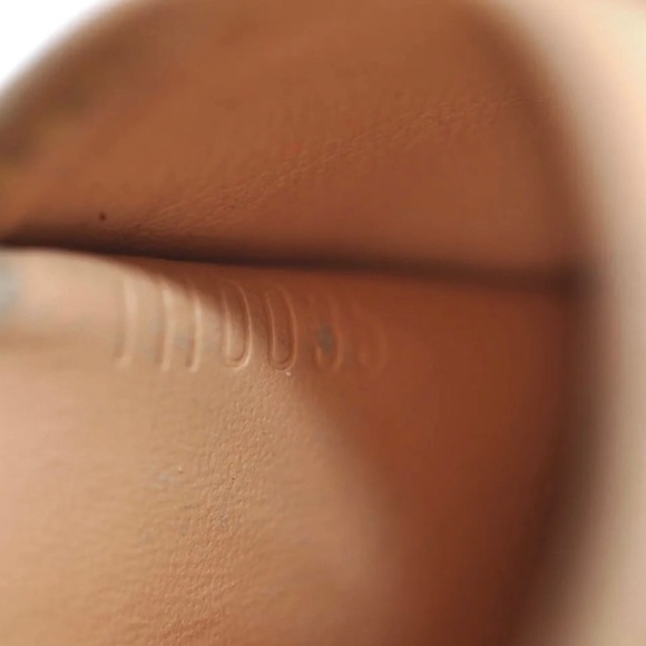 SOLD 🦄 AUTH LV Monogram Monogram Multicolor Kisslock Viennois Noir Wallet - Picture 13 of 16